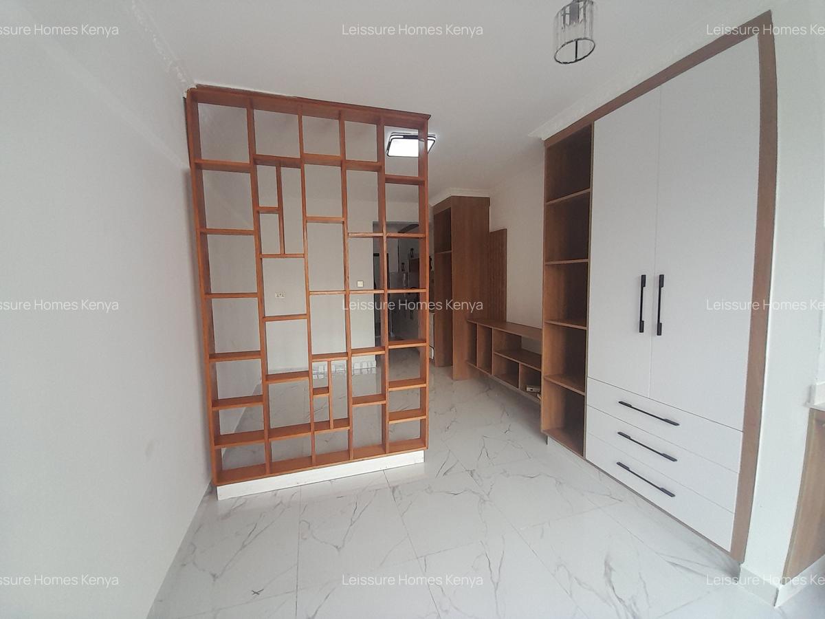 Studio Apartment with Gym at Wood Avenue - 6