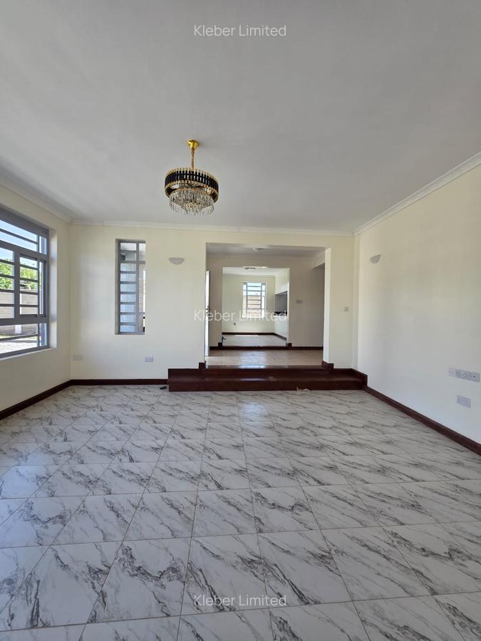 6 Bed House with En Suite in Gikambura - 6