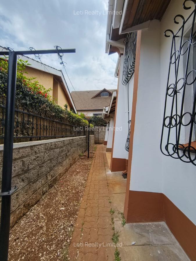 5 Bed Townhouse with En Suite in Kilimani - 7