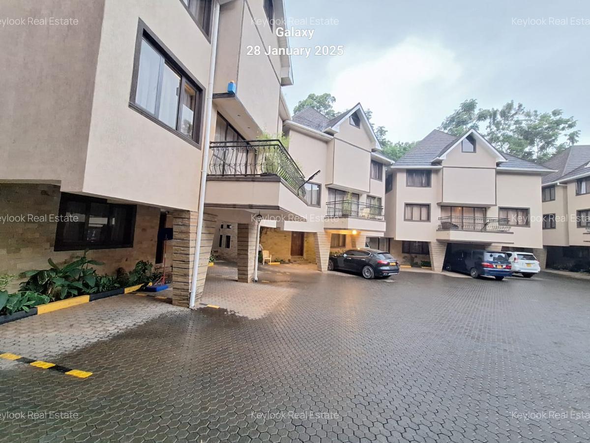 5 Bed Townhouse with En Suite at Off James Gichuru - 1