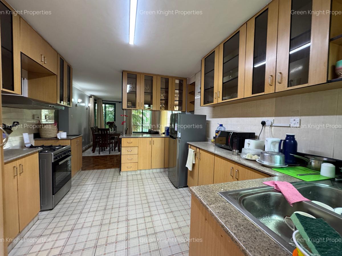 Serviced 3 Bed Apartment with En Suite in Lavington - 8