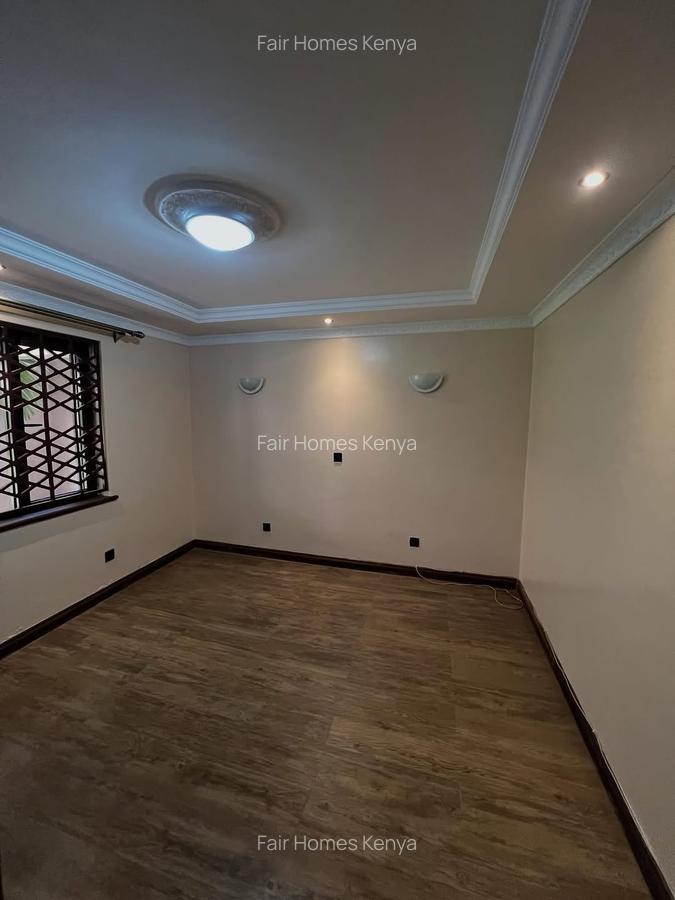 5 Bed Townhouse with En Suite at Kanjata Road - 6