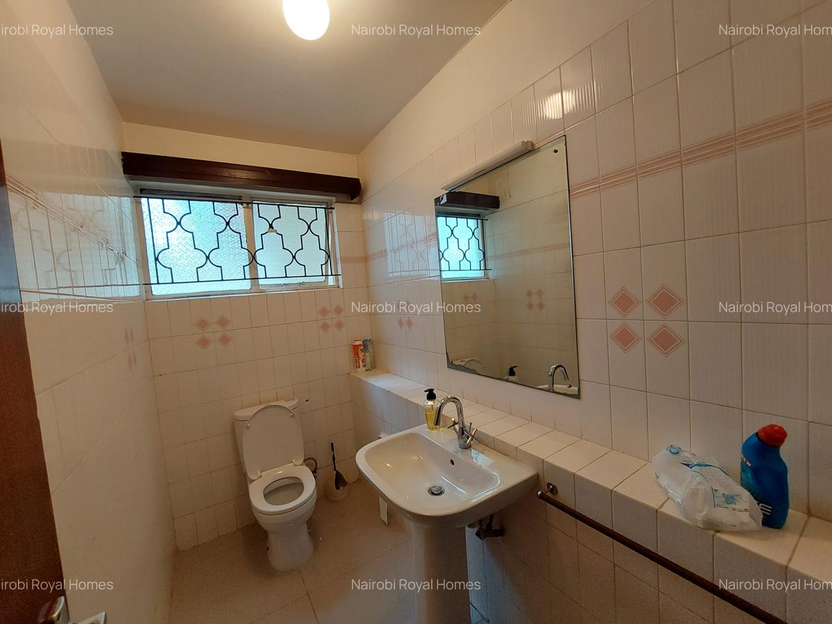 5 Bed House with En Suite at Whispers Avenue - 6