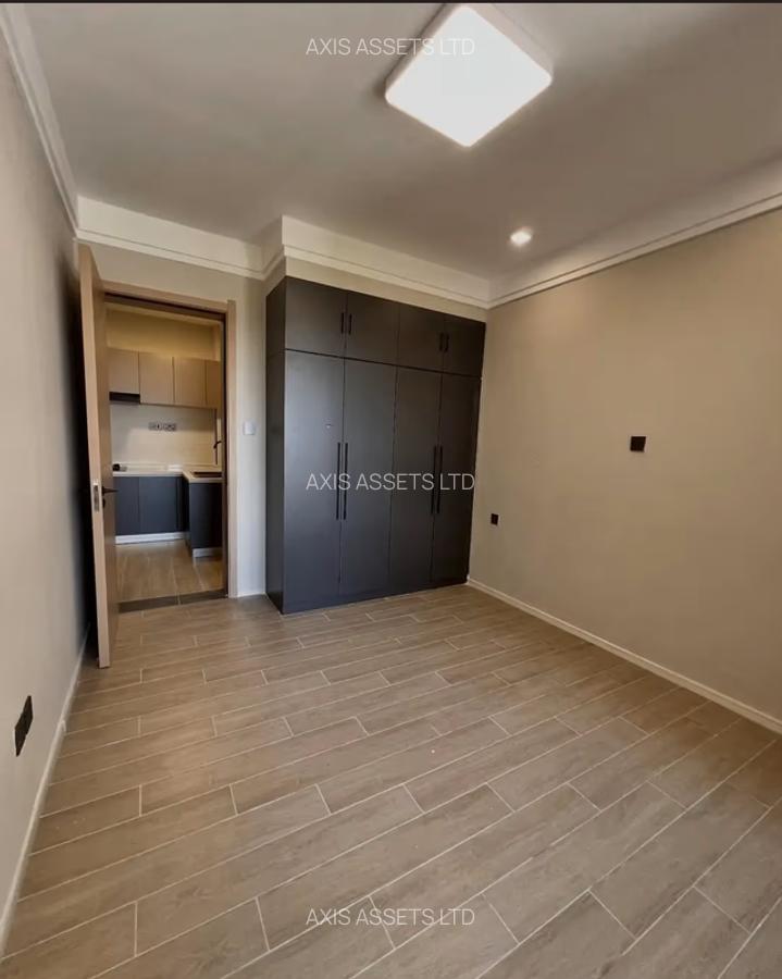 2 Bed Apartment with En Suite in Lavington - 5