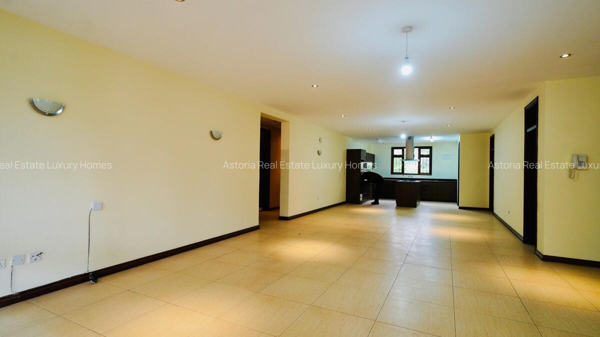 3 Bed Apartment with En Suite at 2026-536 3 Bed - 8