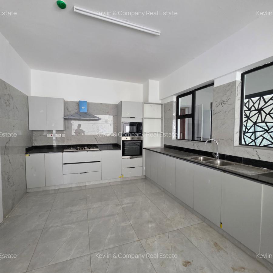 3 Bed Apartment with En Suite in General Mathenge - 6