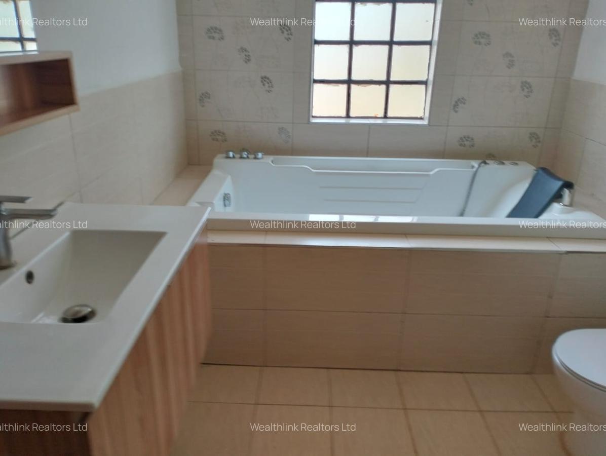 4 Bed Townhouse with En Suite at Kitisuru - 14