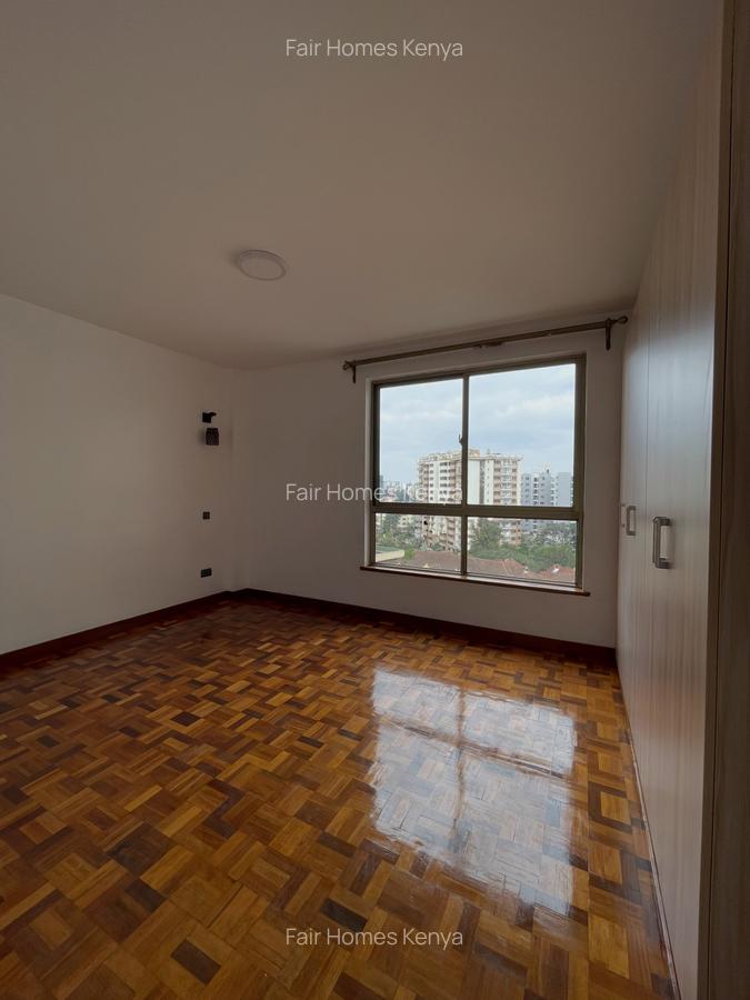 3 Bed Apartment with En Suite at Othaya Road - 10
