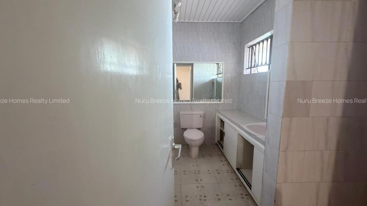 5 Bed House with En Suite in Gigiri - 8