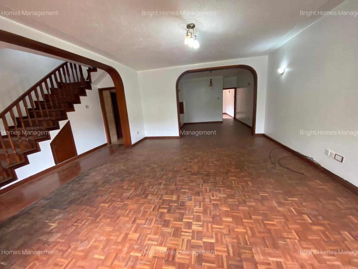 4 Bed Townhouse with En Suite in Lavington - 4