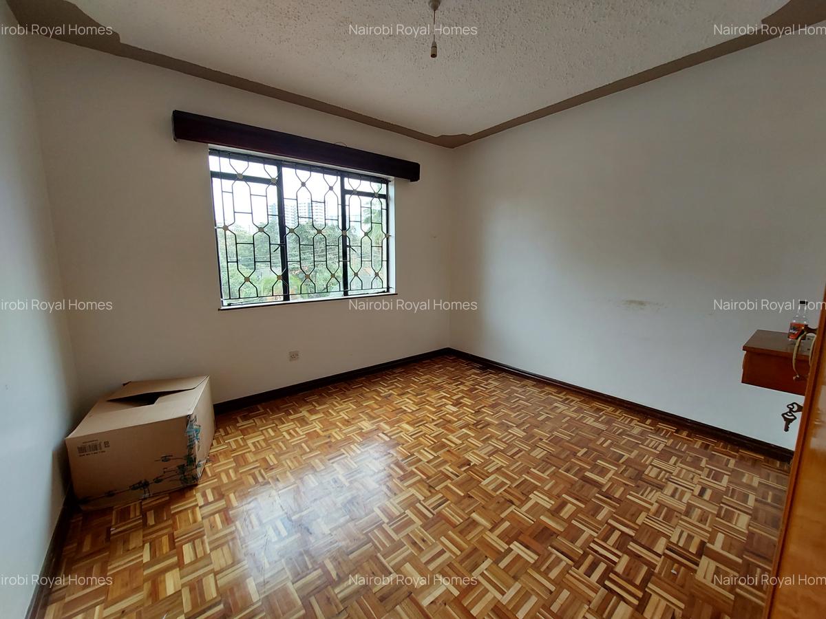 3 Bed Apartment with En Suite at Kileleshwa Nyeri Road - 13