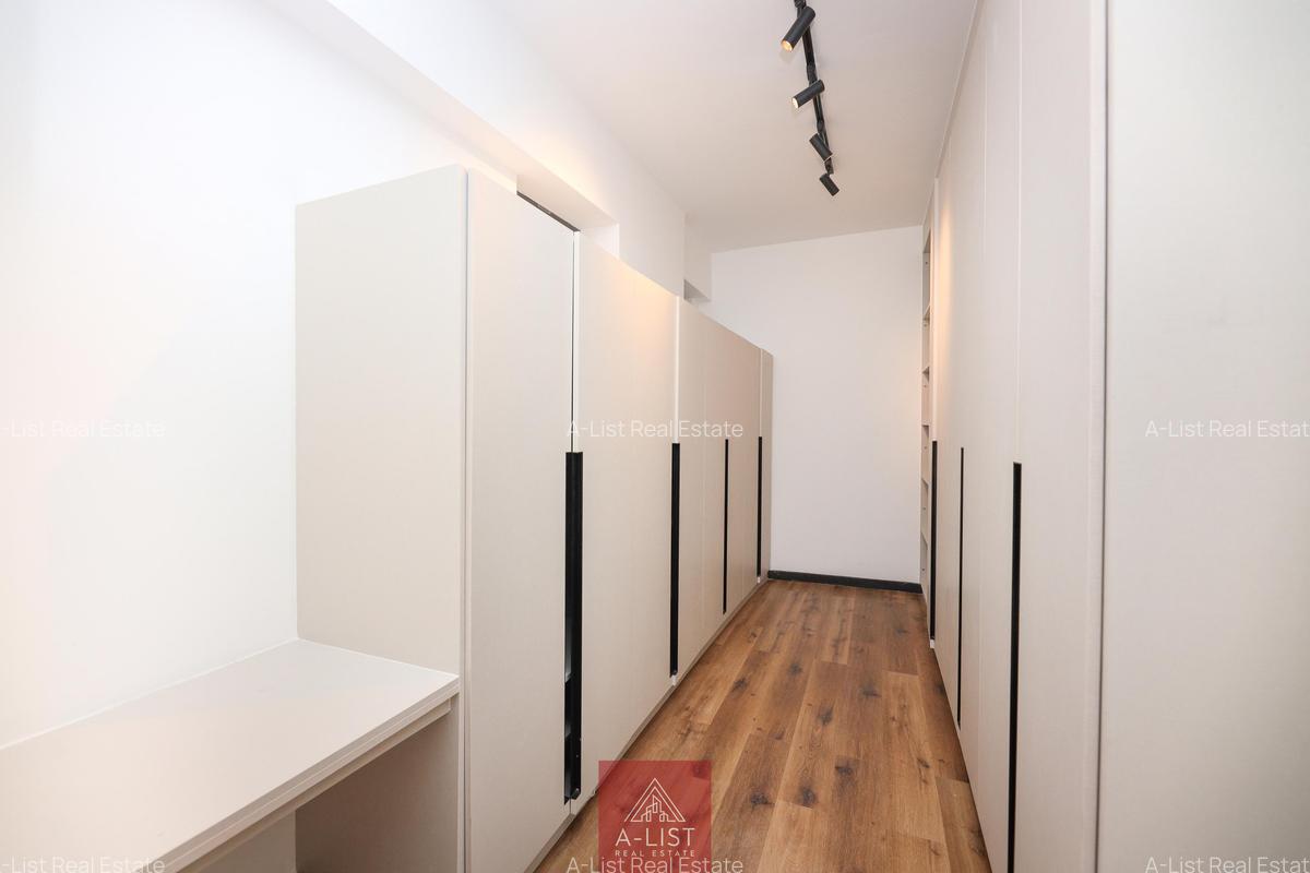 5 Bed Apartment with En Suite at Peponi Road - 13