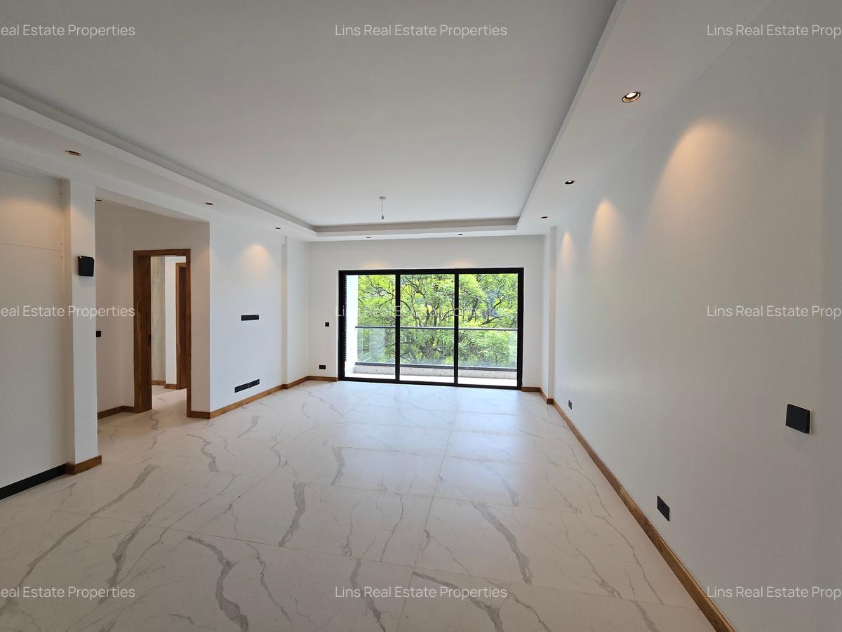 2 Bed Apartment with En Suite in Spring Valley - 3