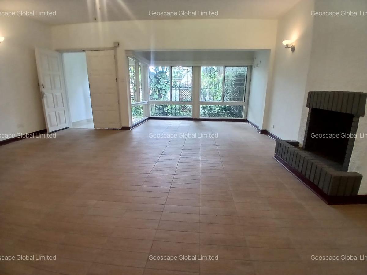 4 Bed House with En Suite in Muthaiga - 13