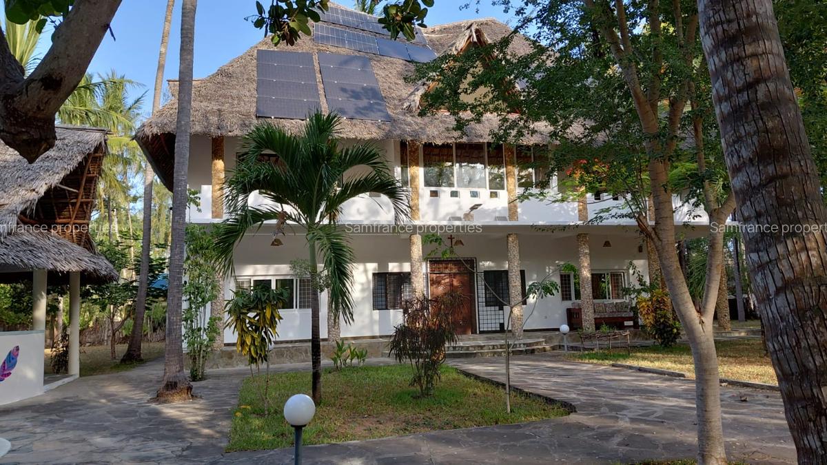 5 Bed Villa with En Suite at Goroda Watamu - 1