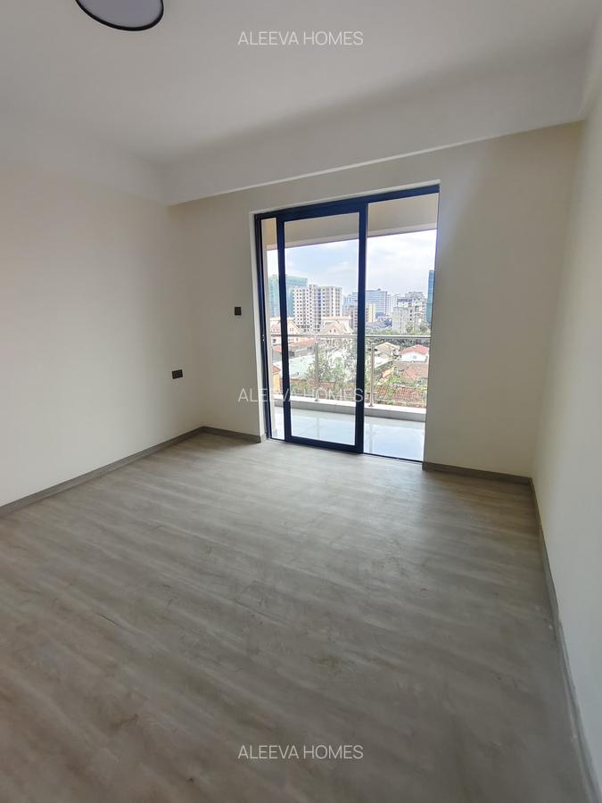 3 Bed Apartment with En Suite in Kilimani - 14