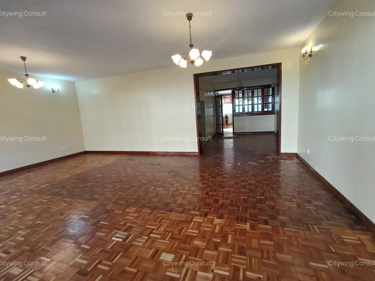 5 Bed Townhouse with En Suite at School Lane - 4