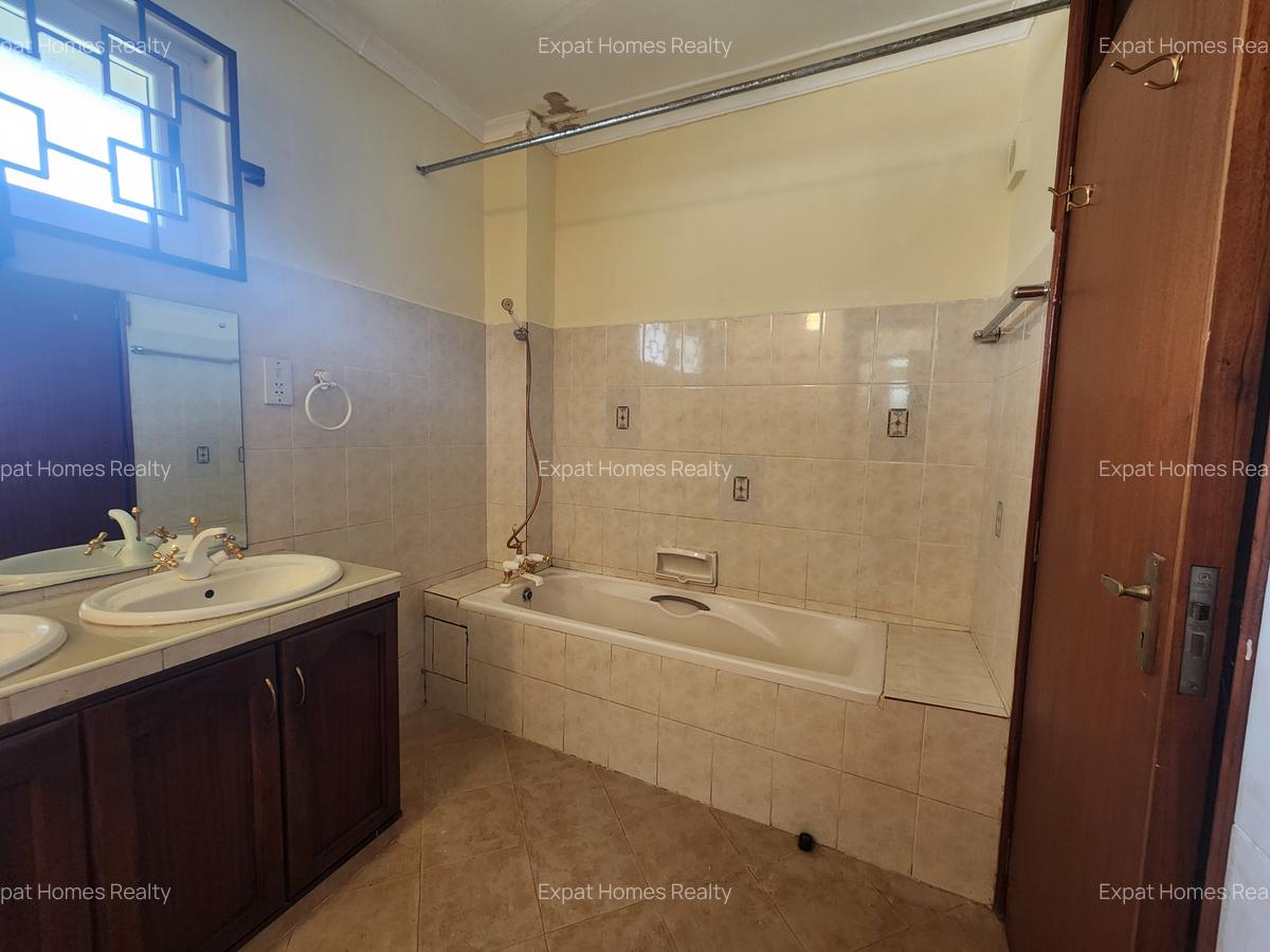 4 Bed Villa with Staff Quarters at 1 - 13