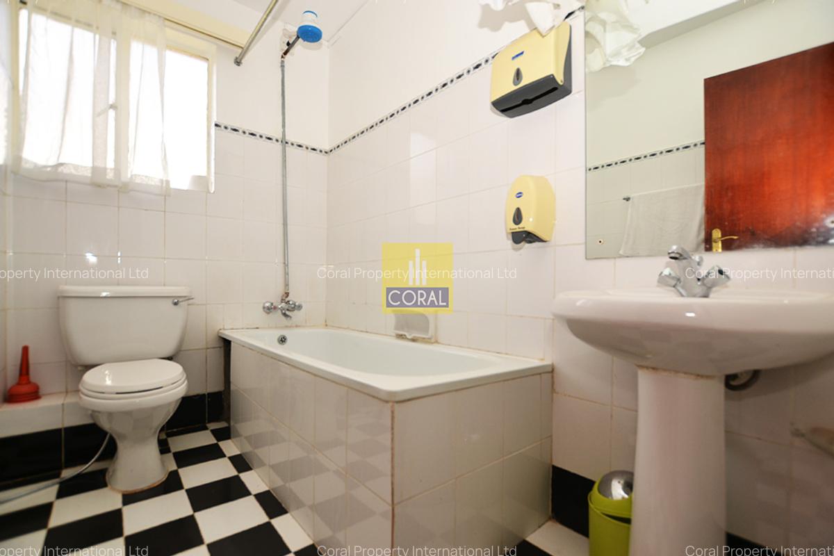 3 Bed Apartment in Kilimani - 7