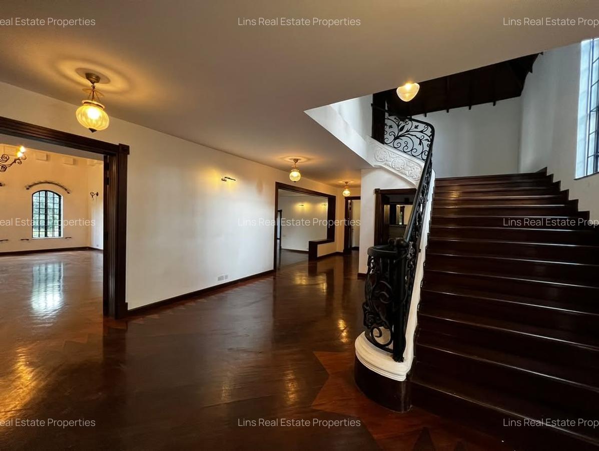 5 Bed House with En Suite in Kitisuru - 14