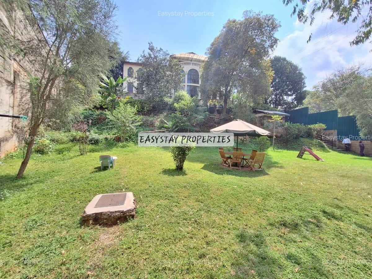 2 Bed Apartment with En Suite in Brookside - 2