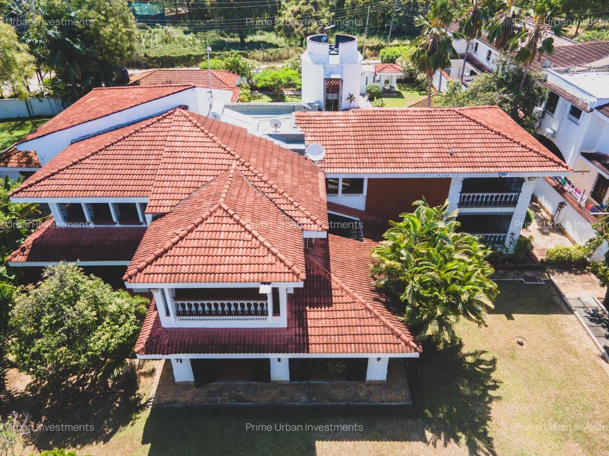 6 Bed House with En Suite at Nyali Beach - 19