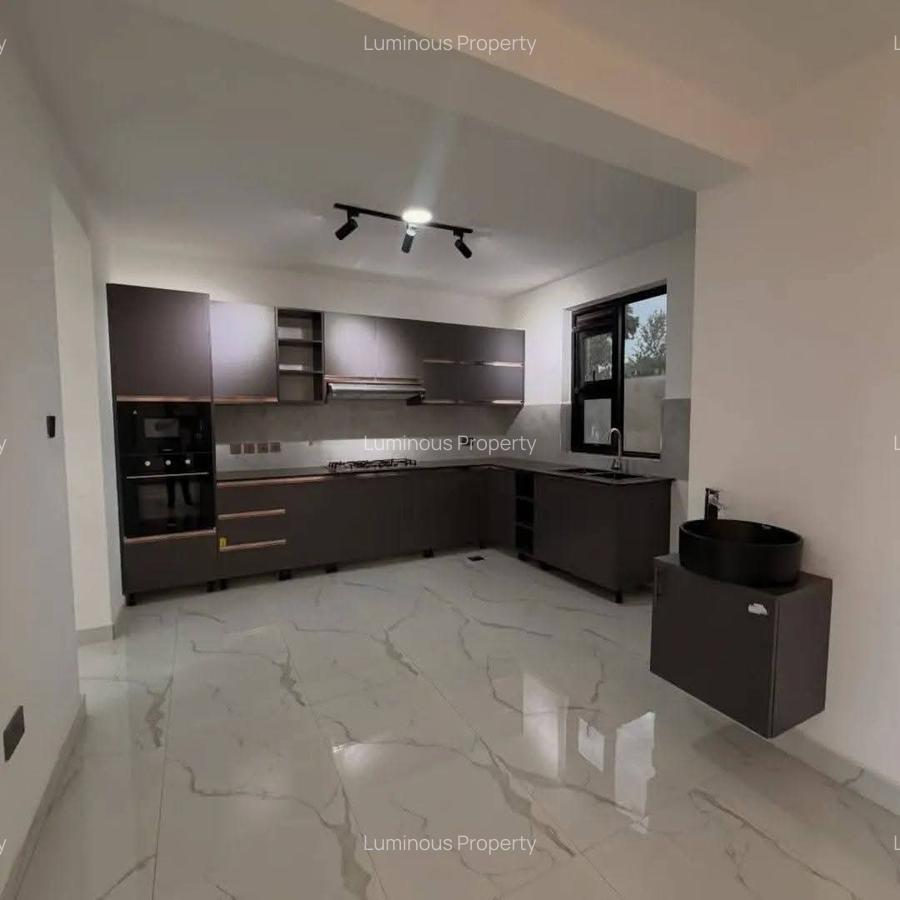 5 Bed House with En Suite at Mugutha - 4