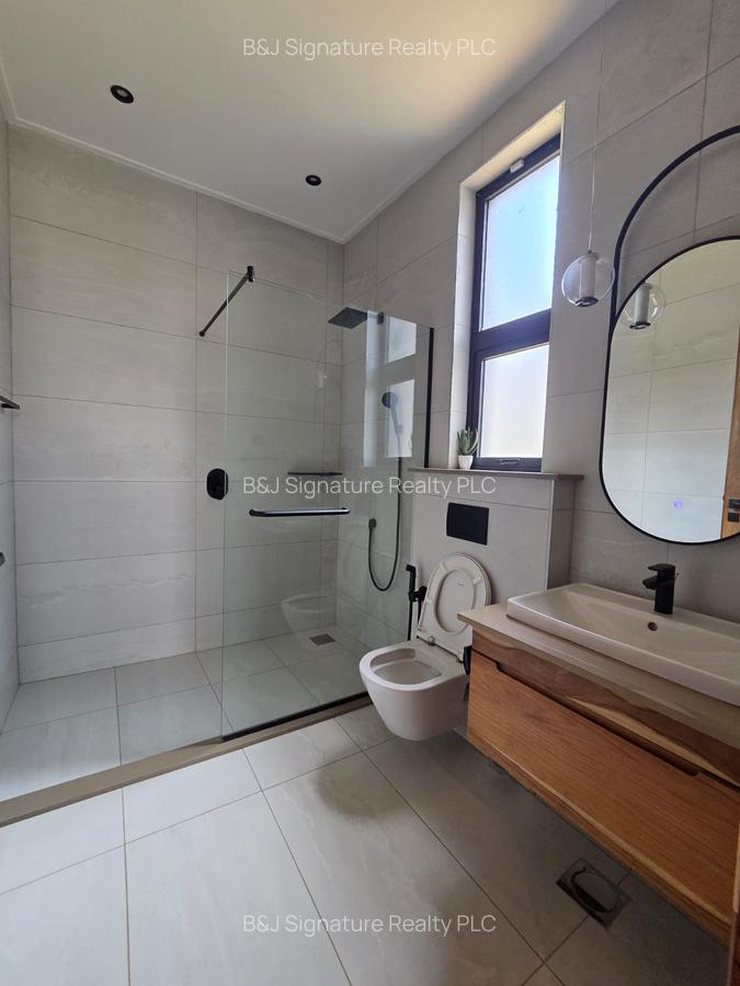 4 Bed Townhouse with En Suite in Loresho - 8