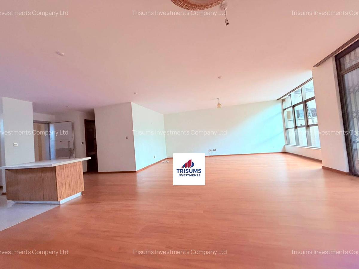 3 Bed Apartment with En Suite at Prp7+494 - 17