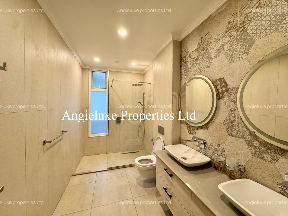 Furnished 3 Bed Apartment with En Suite at City Park Drive - 13