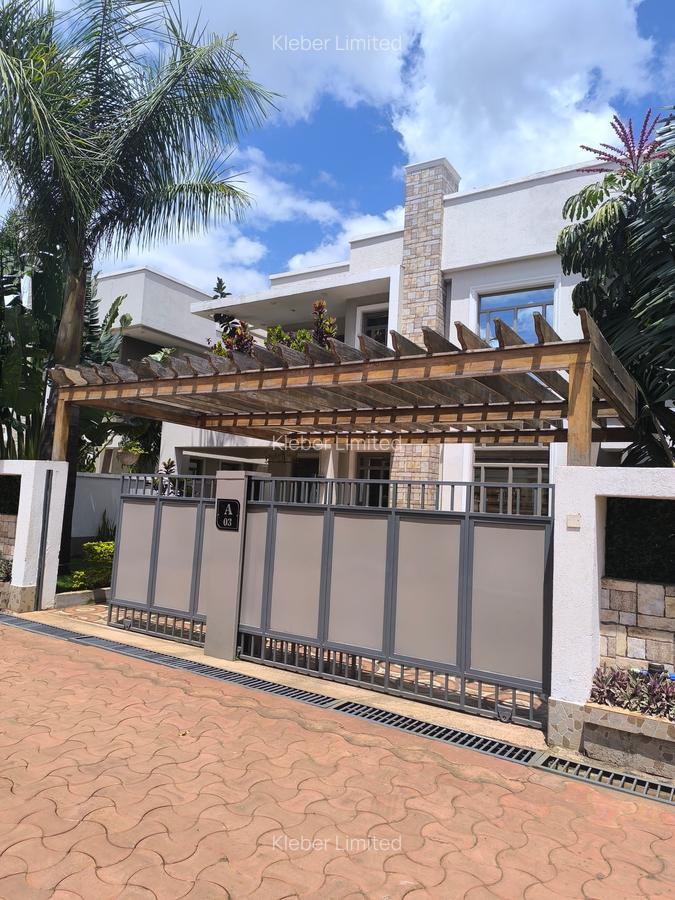 4 Bed House with En Suite at Eastern Bypass - 2