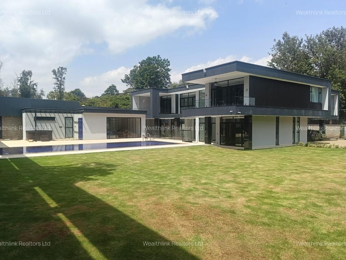 5 Bed House with En Suite at Nyari - 1