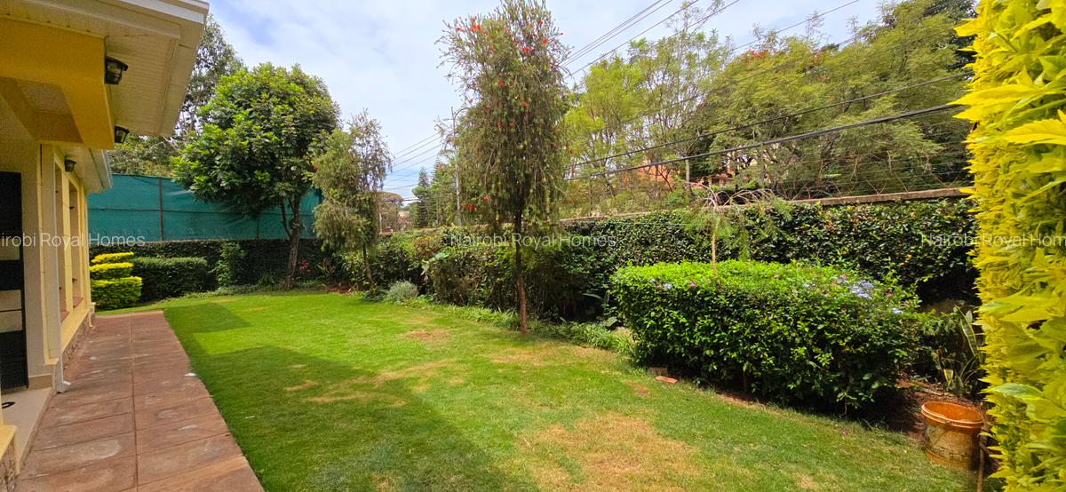 4 Bed Townhouse with En Suite at Lavington Green - 4