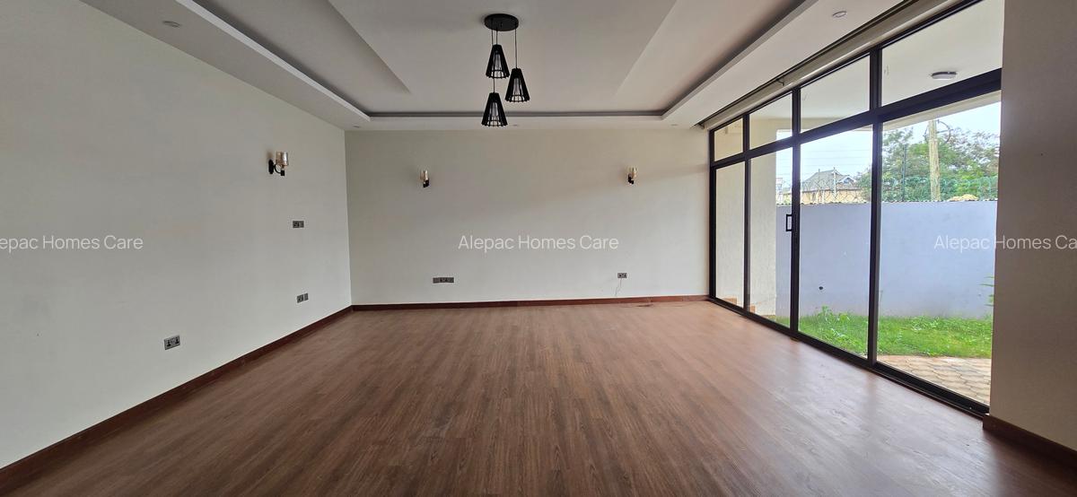4 Bed Townhouse with En Suite at Kamakis - 3