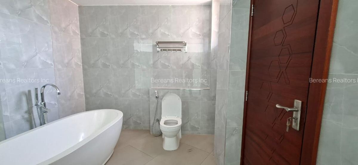 4 Bed Apartment with Gym in General Mathenge - 7