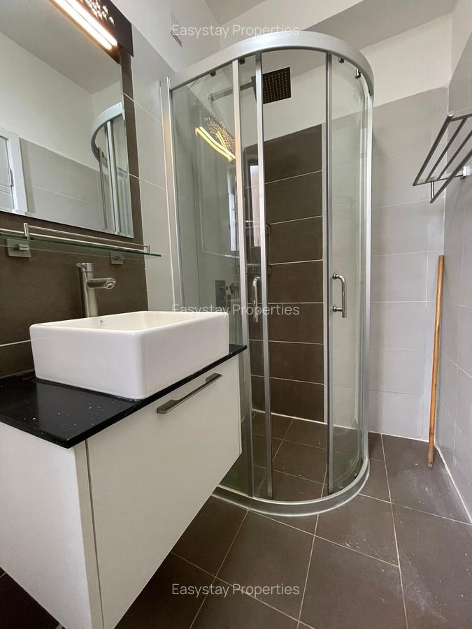 Furnished 3 Bed Apartment with En Suite in Kilimani - 12