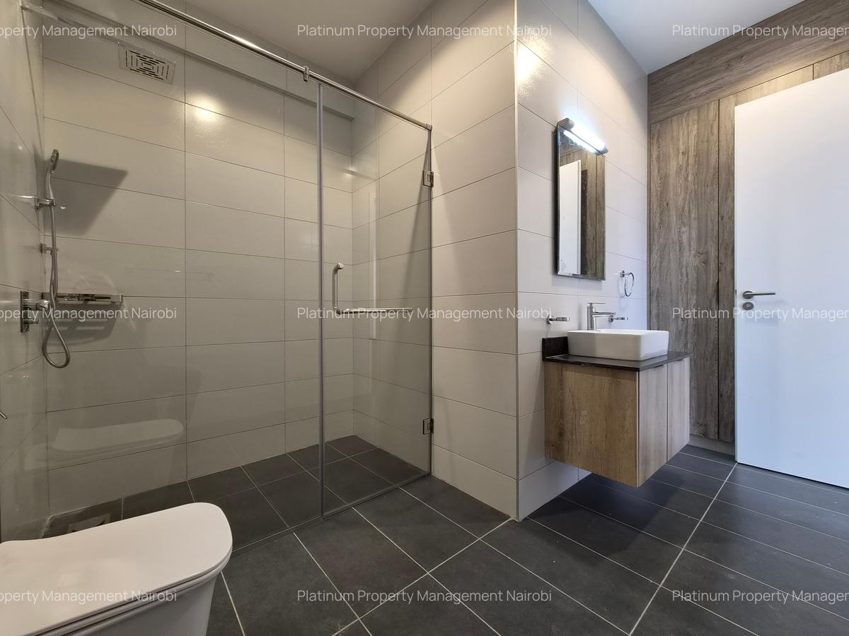 Furnished 4 Bed Apartment with En Suite at Second Parklands - 12