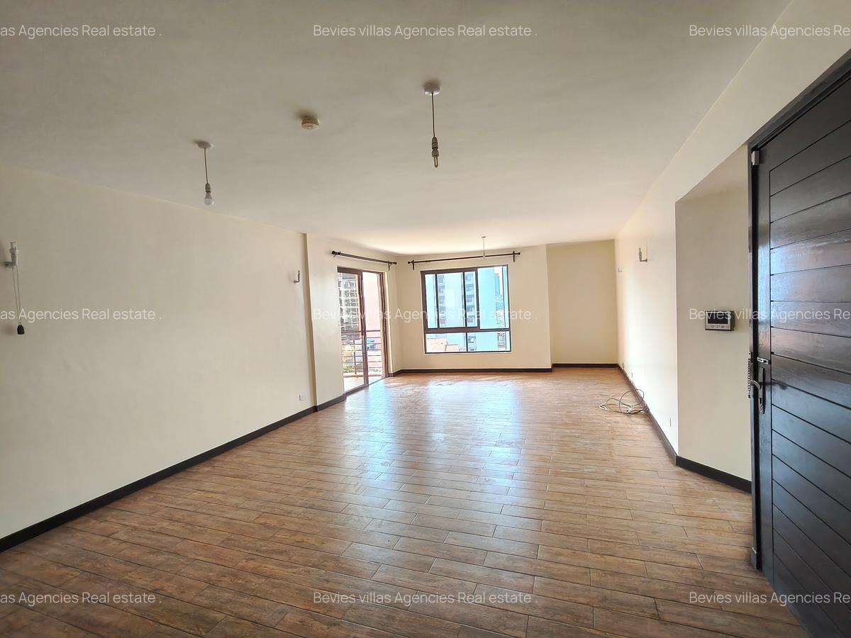 3 Bed Apartment with En Suite at Parklands - 1