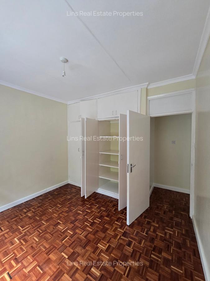 4 Bed House with En Suite in Gigiri - 16