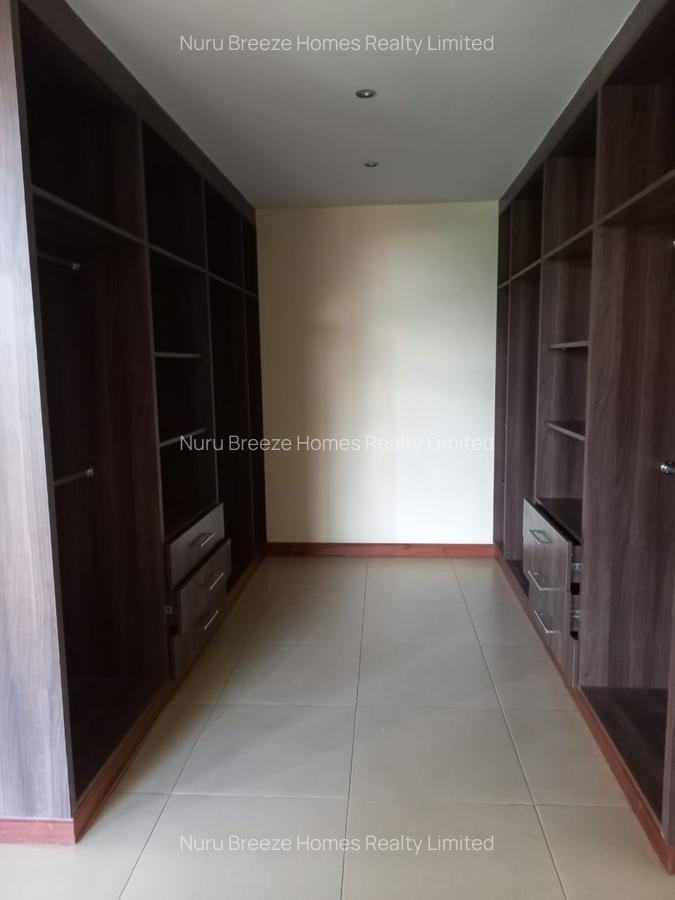 4 Bed Townhouse with En Suite in Runda - 10