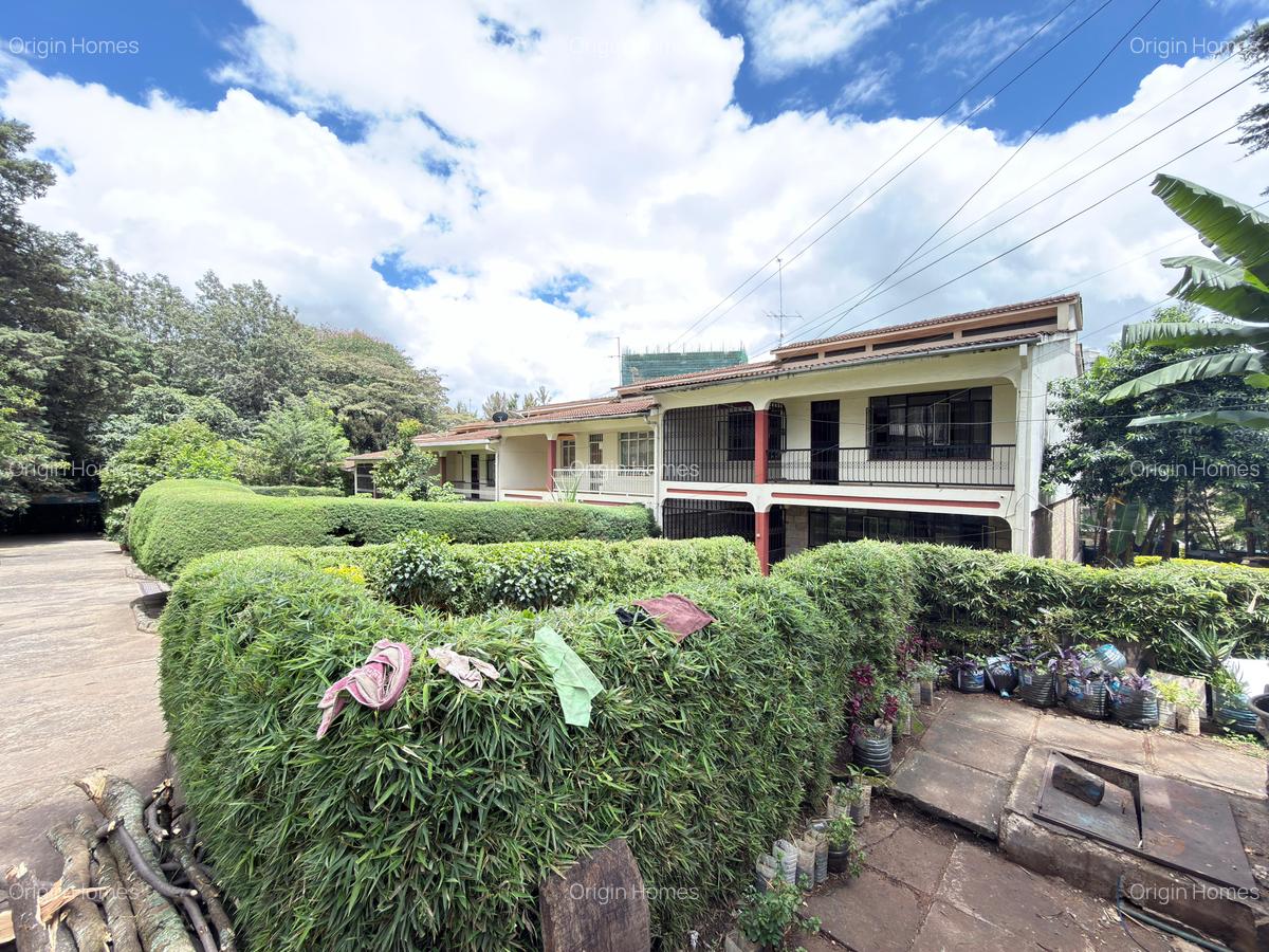 5 Bed Townhouse with En Suite at Kilimani - 9