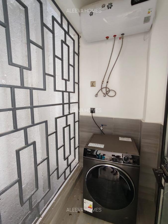 2 Bed Apartment with En Suite in Lavington - 13