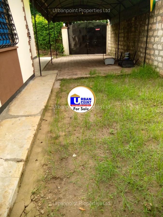 2 Bed House with En Suite at Mtamboni - 3