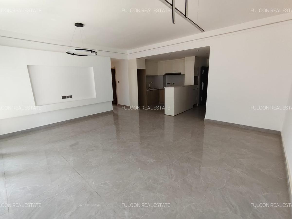 2 Bed Apartment with En Suite in Lavington - 2