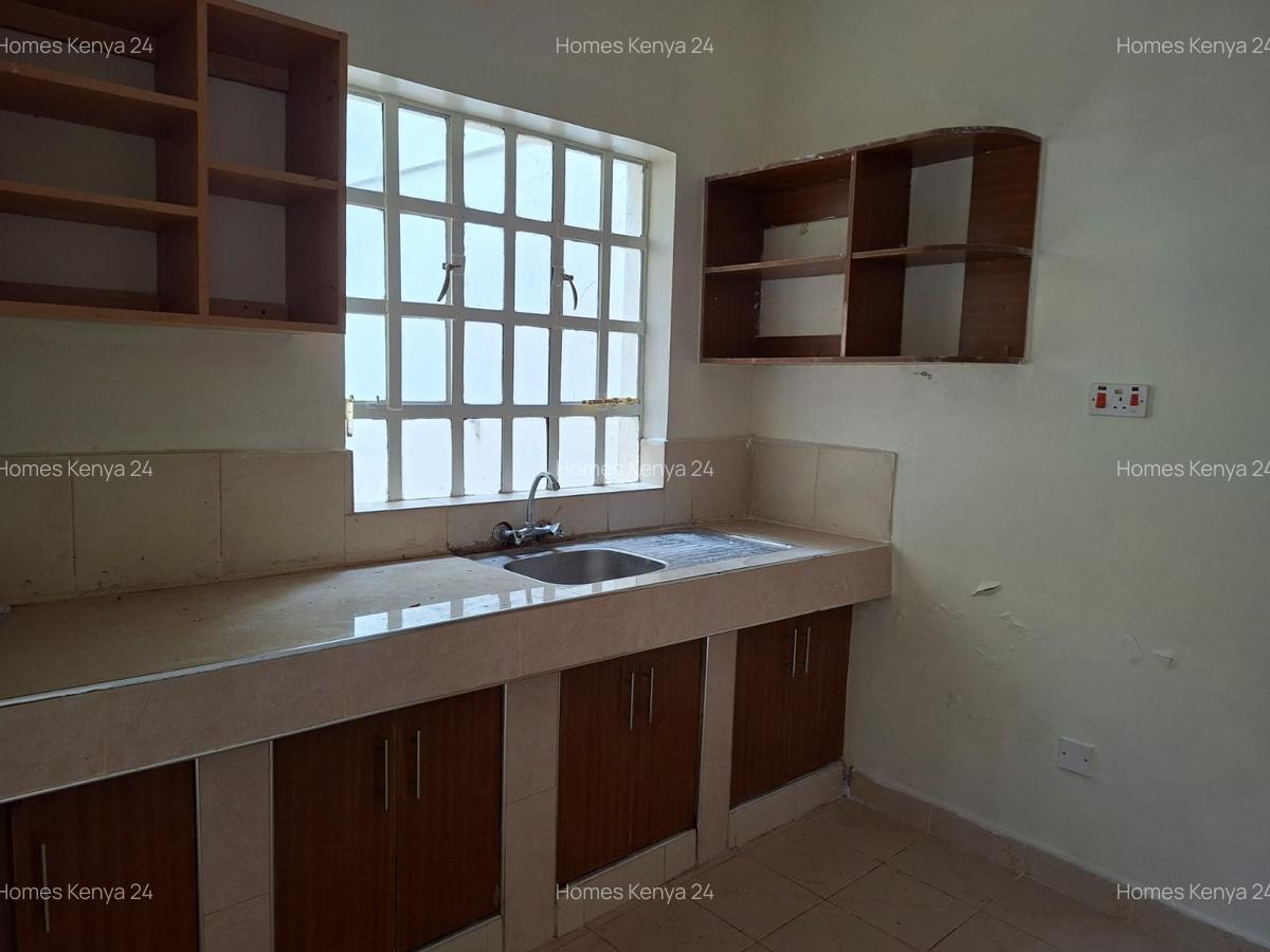 Office in Runda - 12
