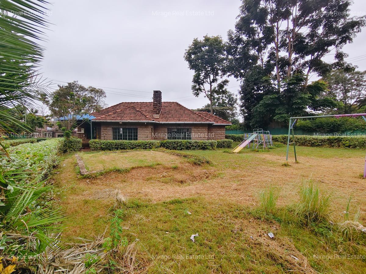 Office with Parking in Lavington - 3