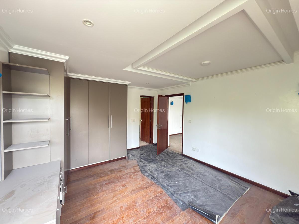 4 Bed Townhouse with En Suite at Kitisuru - 11