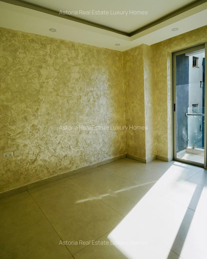 4 Bed Apartment with En Suite at 2026-510 - 15