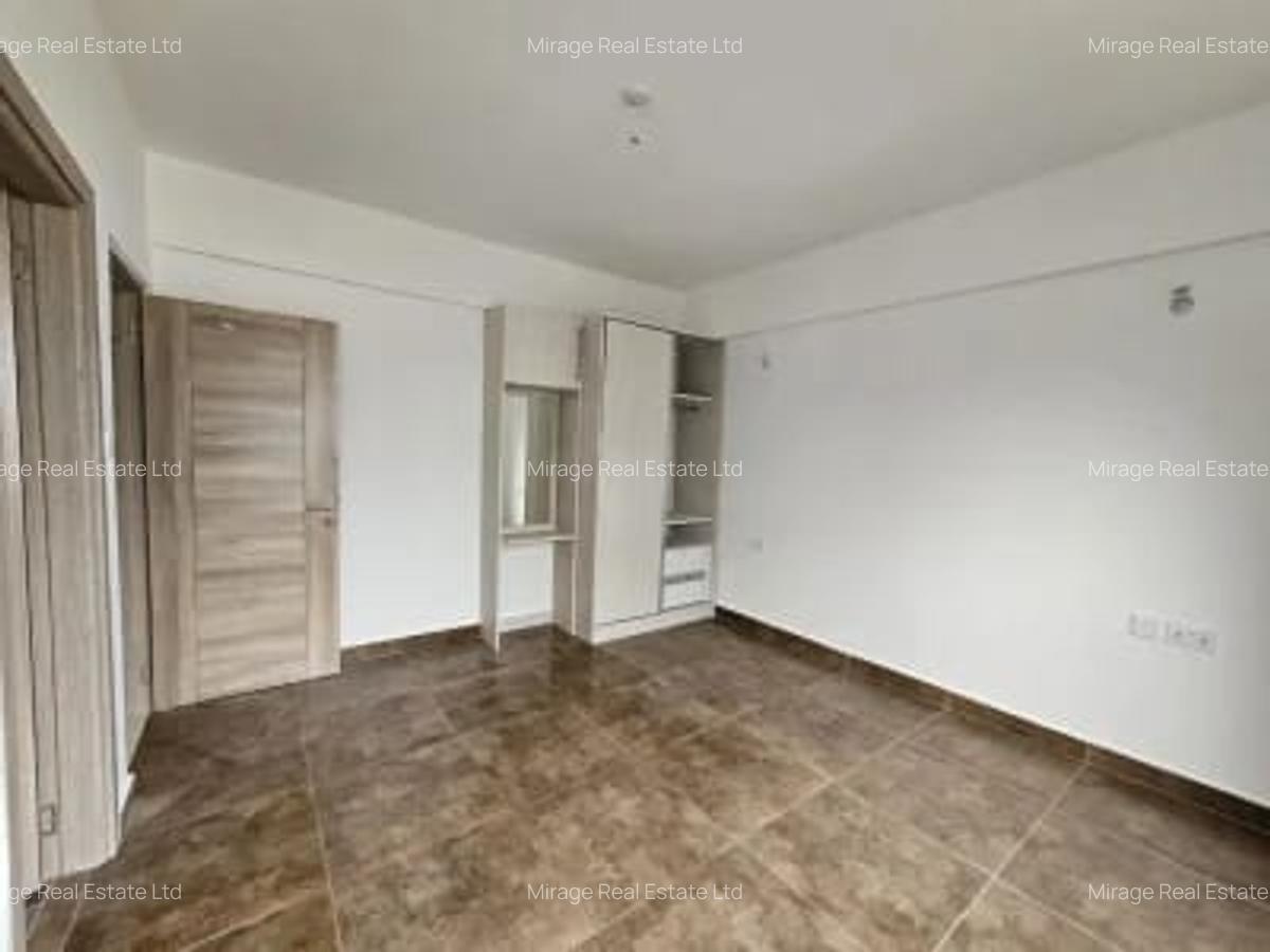 3 Bed Apartment with Swimming Pool in Rhapta Road - 10