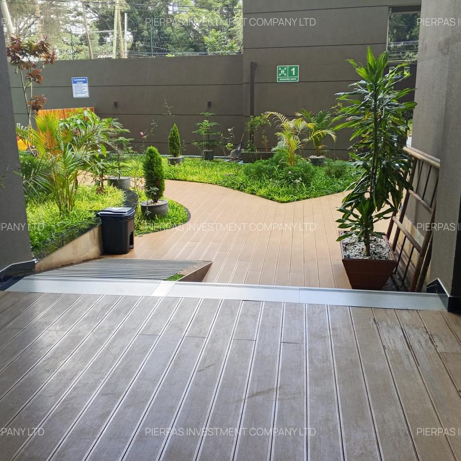 2 Bed Apartment with En Suite in Riverside - 6